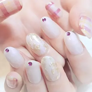 ネイル 手描きアート&推し活 🌟Wisteriaのネイルデザイン
