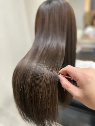 ロング カラー 福西晃希 【艶髪・髪質改善】のヘアスタイル