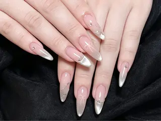 ネイル Bél Nail salonのネイルデザイン