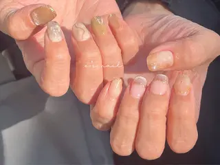 ネイル e’s nail Lumièreのネイルデザイン