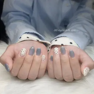 ネイル ami 𝜗𝜚˚⋆のネイルデザイン