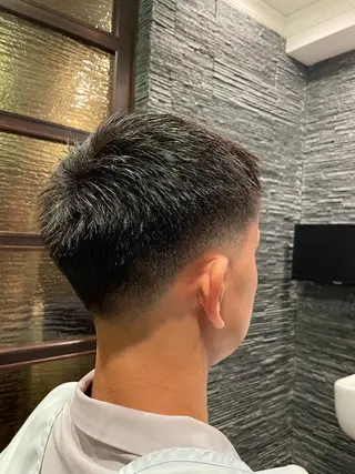 ショート メンズ 大竹 翔のヘアスタイル