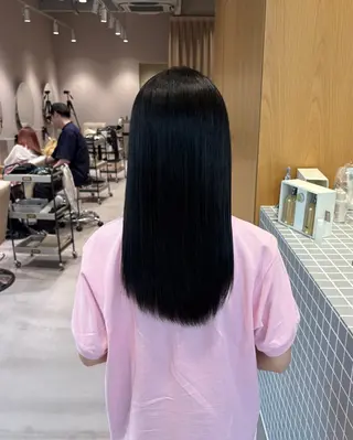 ロング 井山 葵のヘアスタイル
