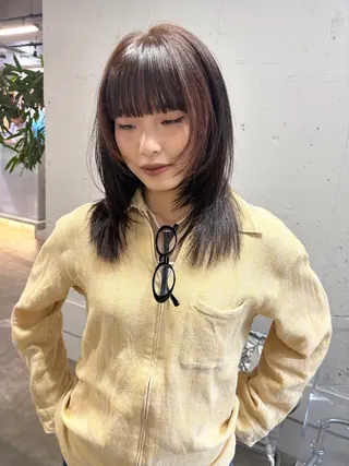セミロング ハッシュカット🎀 レイヤーカットのヘアスタイル