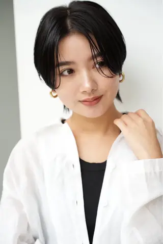 ショート カラー 加賀 千聖 /soigneのヘアスタイル