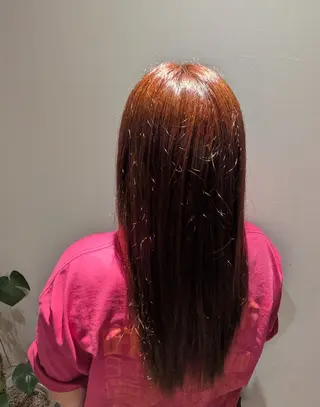 ロング 谷岡 沙也佳のヘアスタイル