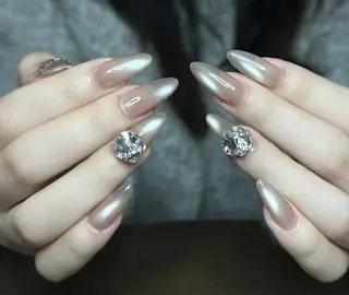 ネイル Pure&Rich Nailのネイルデザイン