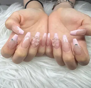 ネイル Anmi Nail 新宿のネイルデザイン