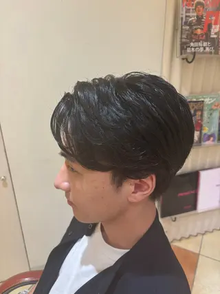 メンズ フェザーパーマ 村上俊輔のヘアスタイル