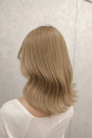 カラー R ／うる艶カラーのヘアスタイル