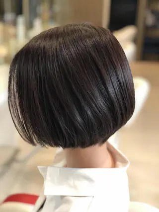 ショート ショートカット │ 白髪ぼかし│ゆうまのヘアスタイル