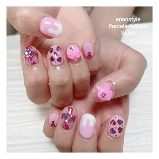 ミディアム ネイル 🐾enen style 🐾のネイルデザイン
