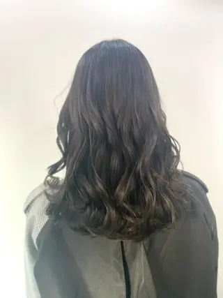 ロング カラー レイヤーカット 赤み消し　店長/大和のヘアスタイル