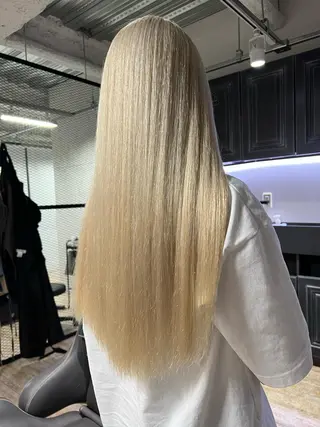ロング カラー amie三宮 NAKANOのヘアスタイル