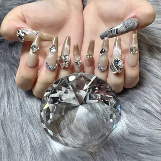 ネイル Doris Nail Salonのネイルデザイン