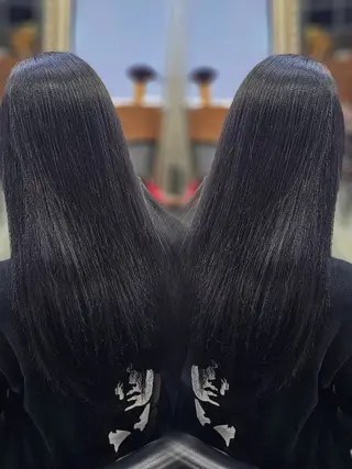 カラー ロング 🩶渡邉 優杏🩶のヘアスタイル