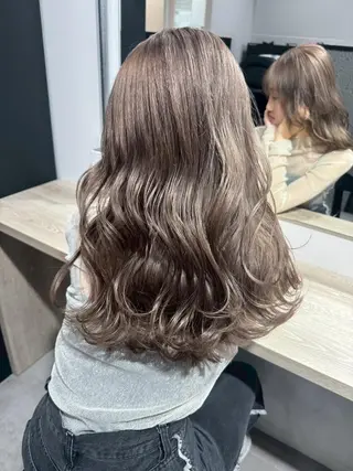 セミロング カラー パーマ 盛れる艶髪カラー Harusa🎀のヘアスタイル