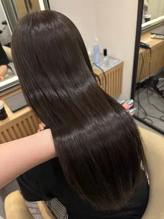 カラー YUI  透明感🌱 艶カラー🍓浦和のヘアスタイル