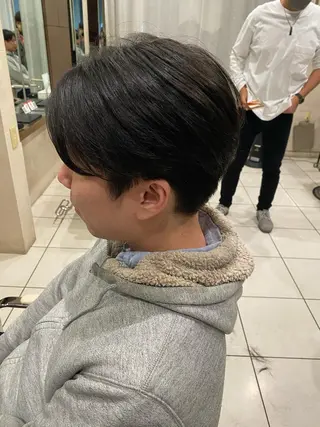 メンズ タキザワ キョウコのヘアスタイル
