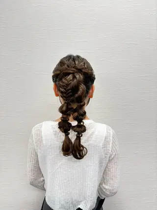 ロング ヘアアレンジ YUMEYAKATA 五条店のヘアスタイル