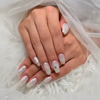 ネイル 🌈 Laule'aのネイルデザイン