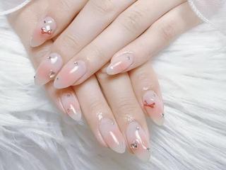 ネイル M2 BEAUTY Rikaのネイルデザイン