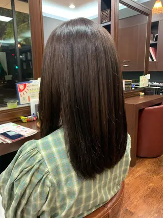 ミディアム おせ ちさとのヘアスタイル