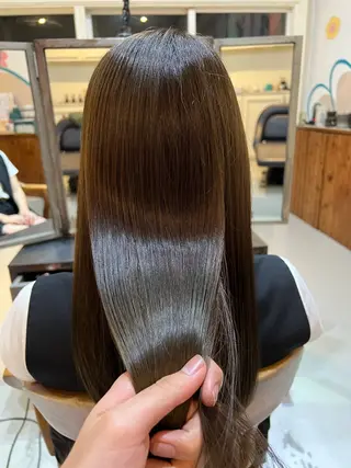 ロング Kaito 【髪質改善】のヘアスタイル