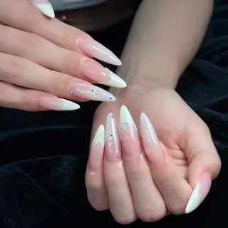 ネイル Mika Nails 心斎橋のネイルデザイン