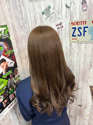 ロング カラー はやと【エクステ ×ブリーチ特化】のヘアスタイル