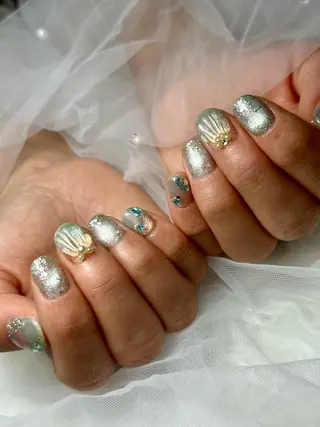ネイル 森外 清奈のネイルデザイン