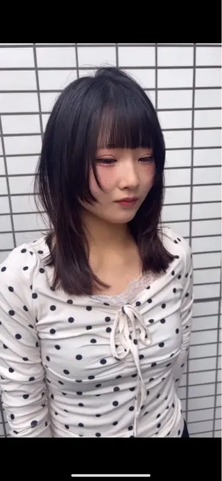 ミディアム ブリーチ透明感カラー /レイヤー👗しずかのヘアスタイル