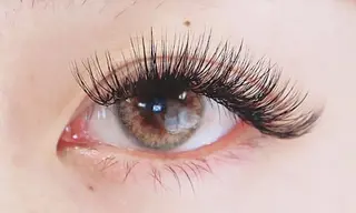 マツエク・マツパ eyelash salon　SUNのマツエク・マツパデザイン