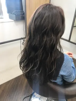 セミロング 豊中駅3分eha レッスンモデルのヘアスタイル