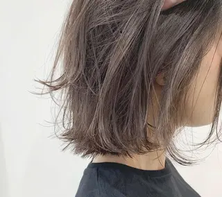 ミディアム CALM HAIRのヘアスタイル
