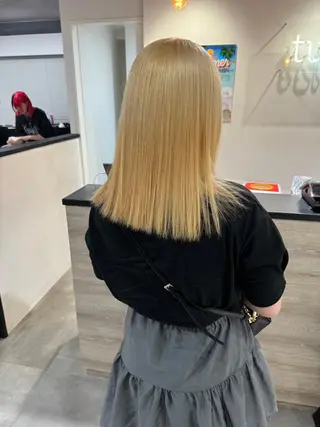 ロング カラー デザイン×ダブルカラ ーHarusa🎀のヘアスタイル