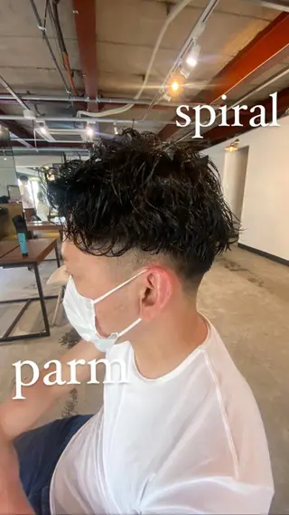 ショート メンズ SHUN札幌 メンズパーマフェードのヘアスタイル