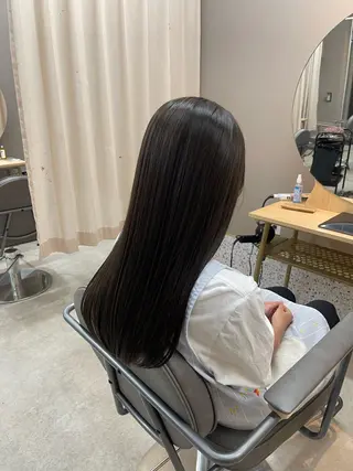 セミロング ✨透明感カラー✨ 🌈艶カラー🌈のヘアスタイル