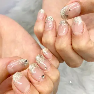 ネイル Piacheピアシェ ジュニアネイリストのネイルデザイン