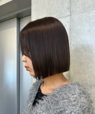 ショート カラー ヘアアレンジ ボブ艶モテカラー🫧 カリンのヘアスタイル