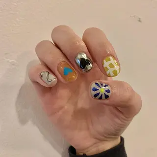 ネイル nanika .8のネイルデザイン