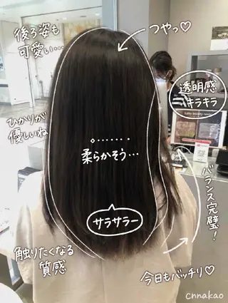 セミロング 川瀬 由詩のヘアスタイル