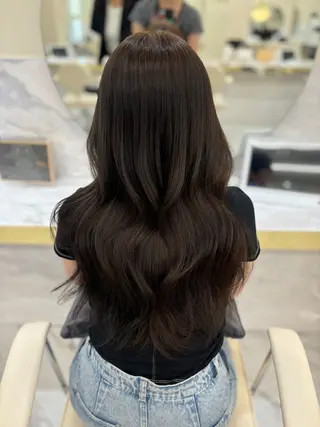ロング レイヤーカット/髪質 改善/momo🎀のヘアスタイル
