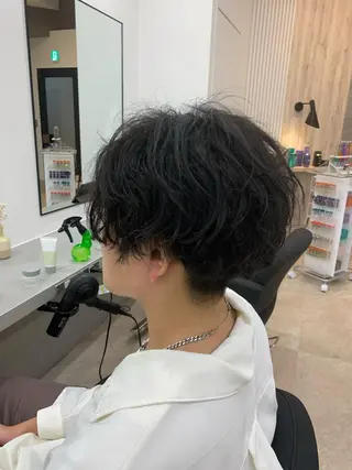 ミディアム パーマ 🌻【ショート特化 美容師】いつき🌻のヘアスタイル