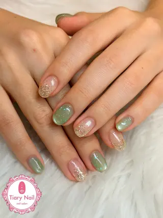ネイル 💙🤍Tiary M🤍💙のネイルデザイン