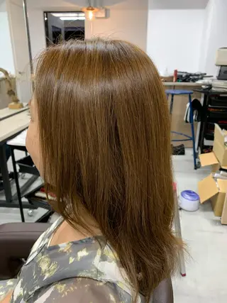 セミロング カラー 中村 靖彬のヘアスタイル