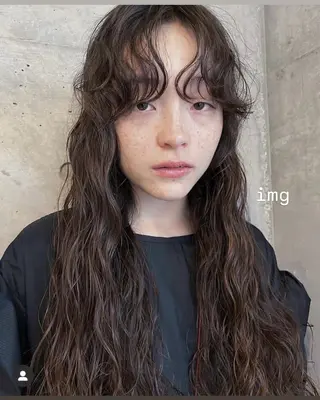 ロング パーマ ヘアアレンジ minto/ パーマモデル募集中のヘアスタイル