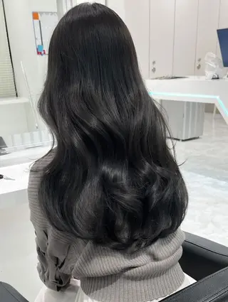 ロング 韓国風レイヤーカット 🕯️knot表参道のヘアスタイル