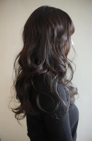 カラー 💇‍♀️ KENのヘアスタイル