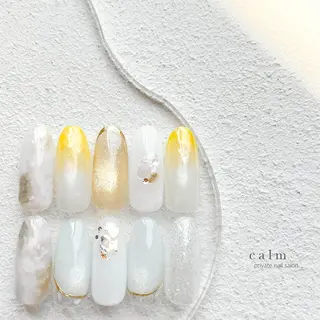 ネイル calm 〔ｶｰﾑ〕のネイルデザイン